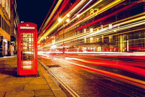telephone booth 768610 1280 696x492 1